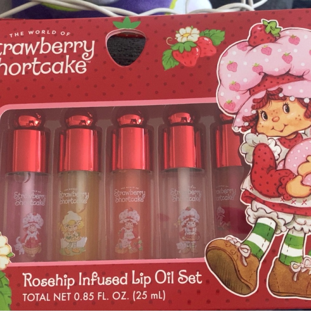 Strawberry Shortcake Lip Oil Set